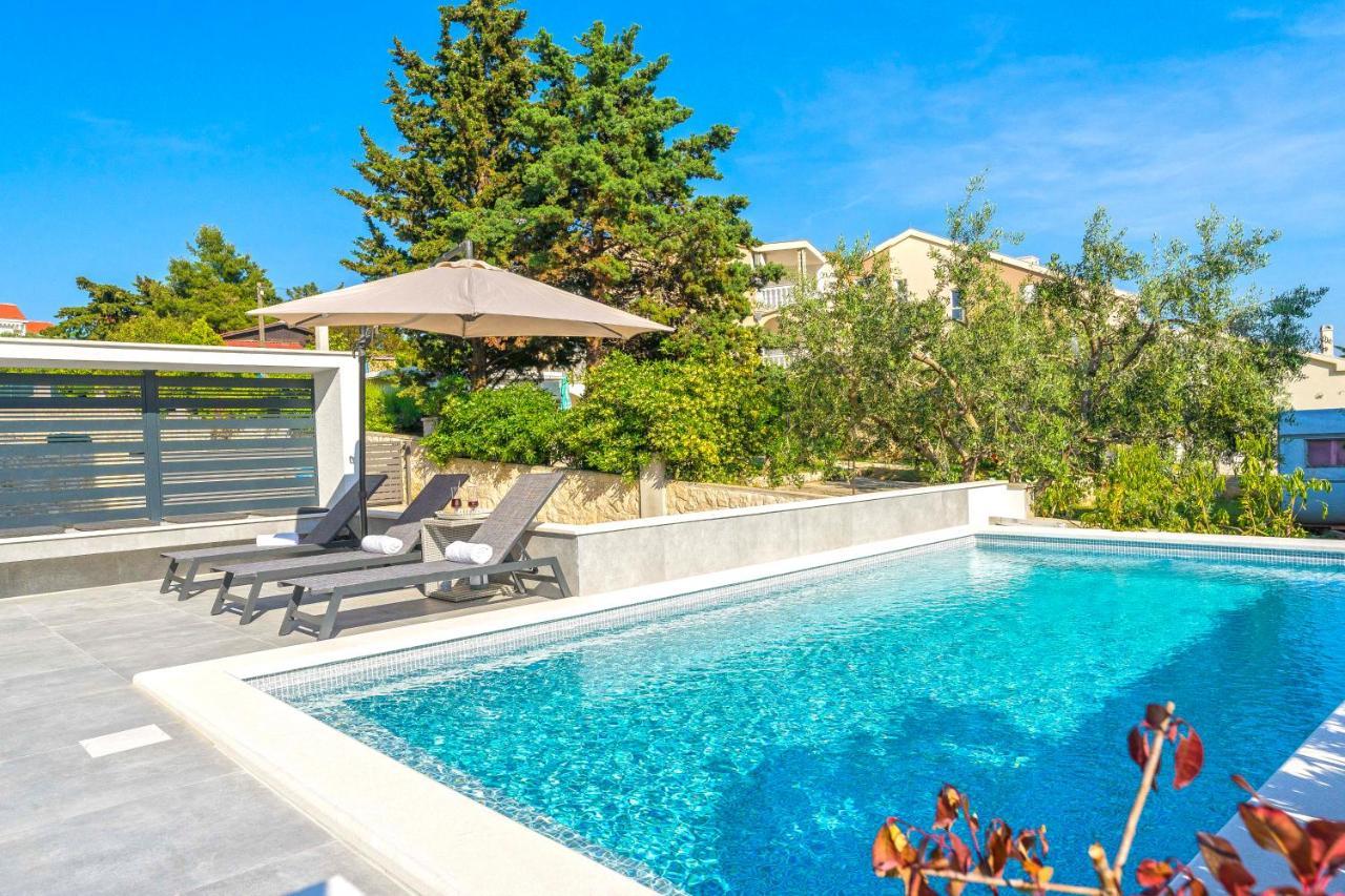 Summer Breeze Pool Apartments Novalja Exterior foto